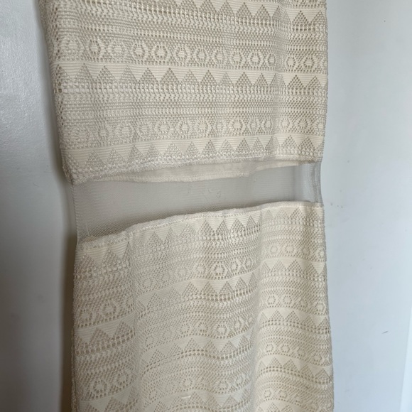 Cream mesh/net bodycon dress - Picture 3 of 3